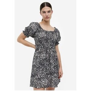 NWT‎ H&M Dress Medium Black White Floral Print Puff Sleeve Off Shoulder Smocked